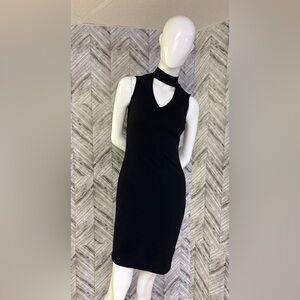 Jesse R. by Lori Michaels Elegant Black Keyhole Midi Dress, side small stretchy